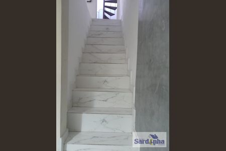 3_photo/94ce54e96f.49d655132eb04021-ATLAS-2373f51a-989e-44c8-a2ca-d86f6b644d54.jpg de casa à venda com 2 quartos, 210m² em Jardim Saint Moritz, Taboão da Serra