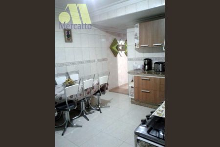 7_photo/94ce54ea4b.c27bb358fc36071b-ATLAS-8f7f09c6-87e4-4b13-a21f-b002fb4be4c2.jpg de casa à venda com 3 quartos, 150m² em Jardim Saint Moritz, Taboão da Serra