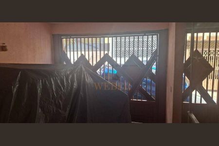 43_photo/94ce54eae5.8cbbc6e43ead3576-ATLAS-ac4eb156-a993-489b-9b43-cd9ccf921d90.jpg de casa à venda com 2 quartos, 92m² em Jardim Saint Moritz, Taboão da Serra