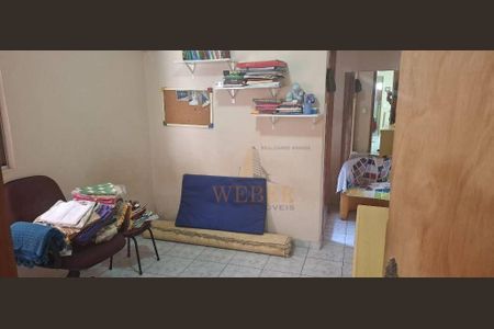 4_photo/94ce54eae5.8cbbc6e43ead3576-ATLAS-dcdf0a5d-b3a0-42ad-9e85-e4d521f45345.jpg de casa à venda com 2 quartos, 92m² em Jardim Saint Moritz, Taboão da Serra