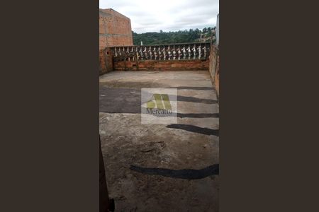 8_photo/94ce54eb9d.48d762983a57b806-ATLAS-bb81b76e-444f-4c3a-8d9e-212355d7dd14.jpg de casa à venda com 3 quartos, 245m² em Jardim Saint Moritz, Taboão da Serra