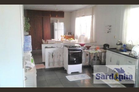 2_photo/94ce54ebab.dd63bef89a0f751f-ATLAS-164304fc-ddff-4061-b7c3-1626473e60a8.jpg de casa à venda com 3 quartos, 225m² em Jardim Saint Moritz, Taboão da Serra