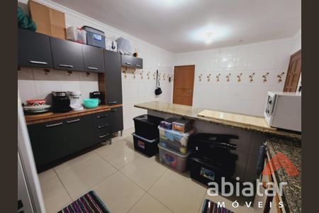 6_photo/94ce54ebb5.cce20844d5b63582-ATLAS-ed726a18-51d0-4e89-a526-83a9ece4ff5b.jpg de casa à venda com 4 quartos, m² em Jardim Saint Moritz, Taboão da Serra