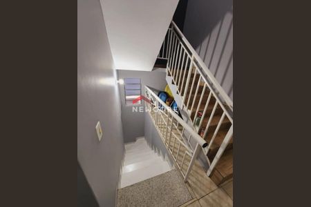 6_photo/94ce54ec83.93b8fa184532727f-ATLAS-5b5faaa6-36ca-408d-8110-4b7dc36f1b8b.jpg de casa à venda com 4 quartos, 145m² em Jardim Saint Moritz, Taboão da Serra