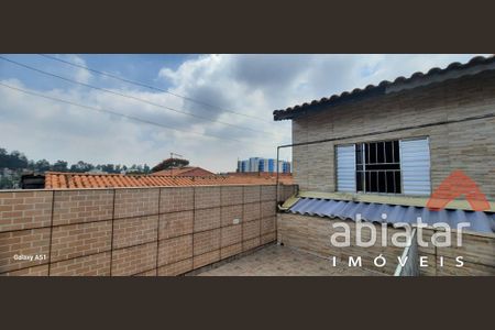 2_photo/94ce54ed17.9132497718f969a5-ATLAS-05e22b34-e7f9-4f8a-afeb-ee34e2bc14be.jpg de casa à venda com 2 quartos, 100m² em Jardim Salete, Taboão da Serra