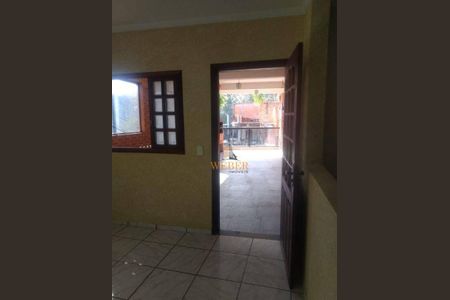 8_photo/94ce54eeb9.f279df7ab7105e24-ATLAS-ebe88791-06e7-4fbd-9ca0-3668d3e8f4a7.jpg de casa à venda com 2 quartos, 289m² em Jardim Saint Moritz, Taboão da Serra