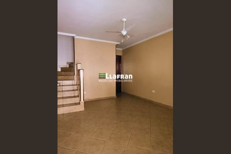 5_photo/94ce54f479.877747a4fcaa835a-ATLAS-aa277728-141a-4c5d-b7f8-dbdf2dd65715.jpg de casa à venda com 2 quartos, 80m² em Vila Iasi, Taboão da Serra