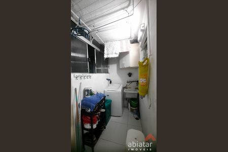 6_photo/94ce54f589.46ff31dd7d85e30d-ATLAS-9eb3302c-b73e-4739-9f3a-cb239aae5a59.jpg de apartamento à venda com 2 quartos, 48m² em Parque Pinheiros, Taboão da Serra