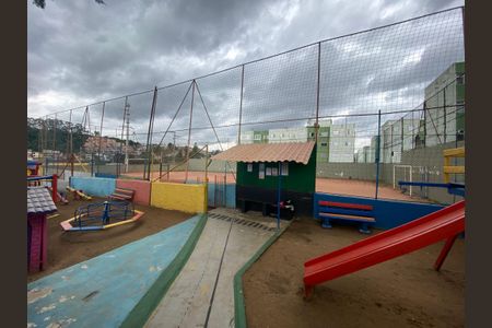 5_photo/94ce54f5e5.d4cd3ef4a562316a-ATLAS-3f2812a3-e2e0-4564-a0d4-3db4e98618a3.jpg de apartamento para alugar com 2 quartos, 48m² em Parque Pinheiros, Taboão da Serra