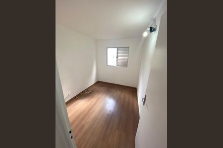 4_photo/94ce54f5e5.d4cd3ef4a562316a-ATLAS-c59b9f56-25fe-4fbf-91a9-ea3a213bdfb7.jpg de apartamento para alugar com 2 quartos, 48m² em Parque Pinheiros, Taboão da Serra