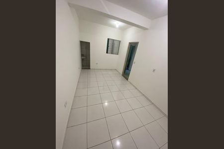 5_photo/94ce54f70b.e3da74daae84817a-ATLAS-9d793eb4-8697-4daa-9bc9-d3b35150270e.jpg de casa para alugar com 2 quartos, 50m² em Jardim Tres Marias, Taboão da Serra