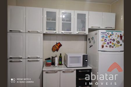 5_photo/94ce54f721.8112f57c7da29d24-ATLAS-0d29fcf1-aada-42db-b34a-efbde5a418a4.jpg de casa à venda com 2 quartos, 73m² em Jardim Tres Marias, Taboão da Serra