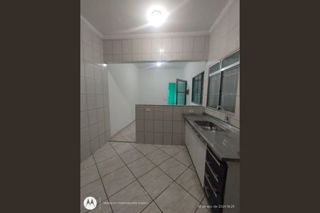 7_photo/94ce54f799.fad97a88a53e9b6a-ATLAS-c3caaef4-43a1-448c-9042-1d417e5fca1a.jpg de casa para alugar com 1 quarto, 40m² em Jardim Tres Marias, Taboão da Serra