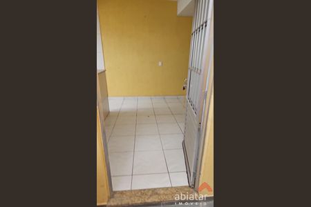 3_photo/94ce54f7b9.80a7f3f1b00bd23a-ATLAS-0433784f-e46f-45d1-af96-a0e049b3330e.jpg de casa à venda com 3 quartos, 150m² em Jardim Tres Marias, Taboão da Serra