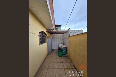 15_photo/94ce54f7b9.c73b78bac5a2f3b6-ATLAS-77565ae7-4938-431c-ba98-912cb77b93e3.jpg de casa à venda com 1 quarto, 136m² em Jardim Tres Marias, Taboão da Serra