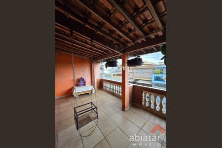 19_photo/94ce54f7b9.c73b78bac5a2f3b6-ATLAS-82acbb84-14b5-4c73-aeeb-1db5a92304ae.jpg de casa à venda com 1 quarto, 136m² em Jardim Tres Marias, Taboão da Serra