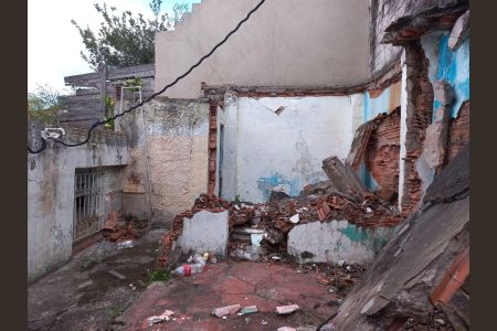 3_photo/94ce55026f.d651f42aabfdac2d-ATLAS-506cc632-15a7-4e02-af67-98efeb86d8b2.jpg de casa à venda com 2 quartos, 70m² em Jardim Joao XXIII, São Paulo