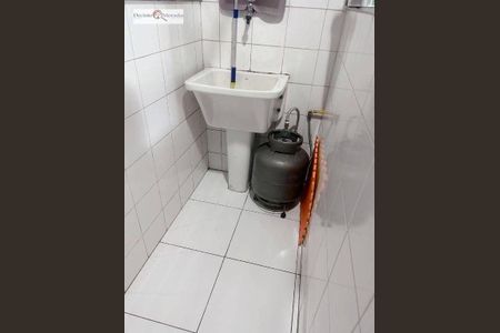 9_photo/94ce55101f.c27bb358fc36071b-ATLAS-bce8dfd7-c8ef-4328-b258-7eb352974291.jpg de casa à venda com 2 quartos, 71m² em Parque Ipe, São Paulo