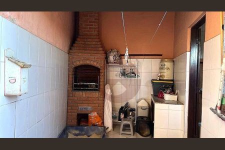 6_photo/94ce5511d5.38153d79977beed0-ATLAS-61a97386-af4a-4256-9ef1-2d2e534fa3a9.jpg de casa à venda com 3 quartos, 180m² em Parque Ipe, São Paulo