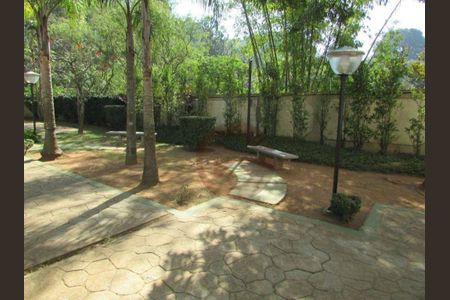 3_photo/94ce55128b.bd3ac5694475aa16-ATLAS-5714542c-d2f9-4e12-be8e-0e252235fa8c.jpg de apartamento à venda com 3 quartos, 55m² em Jardim Boa Vista (Zona Oeste), São Paulo