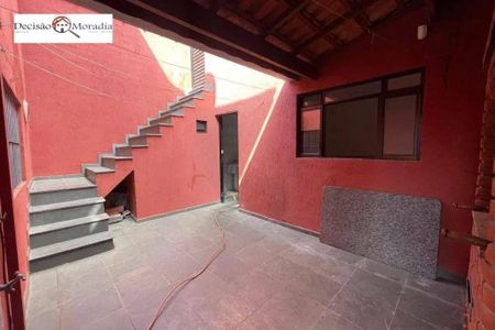 35_photo/94ce551bf9.035dedb4d4b478f9-ATLAS-0d1383a3-e436-44a0-a729-cb97248ffeae.jpg de casa à venda com 4 quartos, 136m² em Parque Ipe, São Paulo