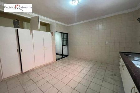 7_photo/94ce551bf9.035dedb4d4b478f9-ATLAS-e6156b89-33cd-44af-bafb-ef483bddc049.jpg de casa à venda com 4 quartos, 136m² em Parque Ipe, São Paulo