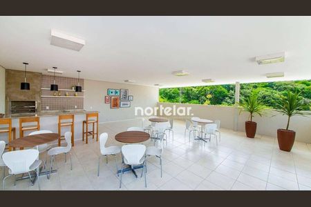 3_photo/94ce551c3b.03e188cf247b9220-ATLAS-1663f972-9e1e-4ebc-bd43-11a6ffa7f0df.jpg de apartamento à venda com 2 quartos, 46m² em Parque Ipe, São Paulo