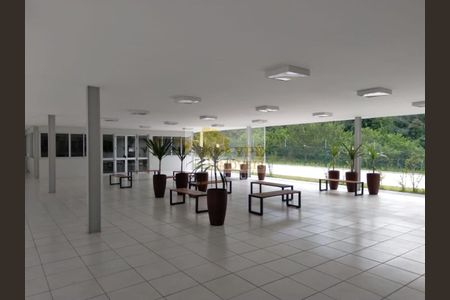 3_photo/94ce551c3b.495fd64e32a5728c-ATLAS-08a956d2-5ed3-4e0a-acd0-e875aeeeefe4.jpg de apartamento à venda com 2 quartos, 43m² em Parque Ipe, São Paulo