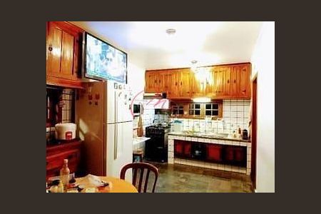 1_photo/94ce552a5b.9612c2c0390caf5f-ATLAS-0149ba48-110e-431e-a4ce-e6ccf8d581be.jpg de casa à venda com 3 quartos, 350m² em Gramado, Cotia