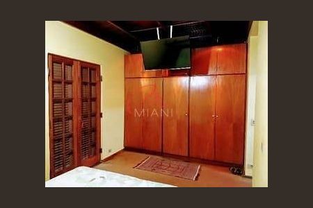 13_photo/94ce552a5b.9612c2c0390caf5f-ATLAS-e934c585-eb64-4a3f-b833-3167ee48ee4a.jpg de casa à venda com 3 quartos, 350m² em Gramado, Cotia