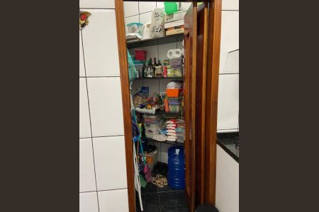 26_photo/94ce552b1b.461d42f4ca67fa43-ATLAS-4c6cfcf6-15bb-41c8-8dd4-c0a9d3d7e9d3.jpg de casa à venda com 4 quartos, 314m² em Jardim Barbacena, Cotia