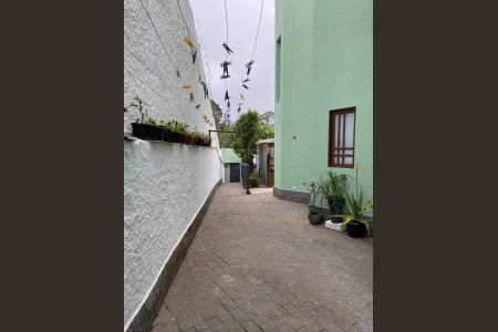 20_photo/94ce552b1b.461d42f4ca67fa43-ATLAS-d7dd4ccd-cc50-4b0c-a06f-1498f3cdf0f9.jpg de casa à venda com 4 quartos, 314m² em Jardim Barbacena, Cotia