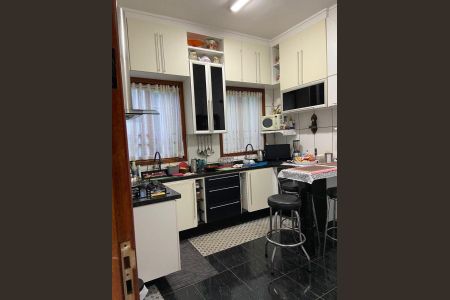 13_photo/94ce552b1b.461d42f4ca67fa43-ATLAS-f2faf152-1b1c-4168-96f8-8f4e1a1fadb8.jpg de casa à venda com 4 quartos, 314m² em Jardim Barbacena, Cotia