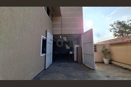 12_photo/94ce552ba7.7a37549eceeba21f-ATLAS-27e4a8e8-107e-4baf-afbb-23f65f732b94.jpg de casa à venda com 3 quartos, 349m² em Gramado, Cotia