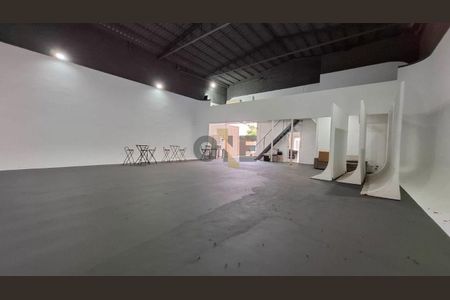 39_photo/94ce552ba7.7a37549eceeba21f-ATLAS-3c87fa32-3b23-435e-a4e6-e6d037e57501.jpg de casa à venda com 3 quartos, 349m² em Gramado, Cotia