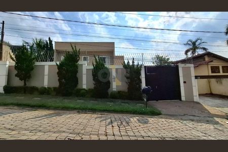 47_photo/94ce552ba7.7a37549eceeba21f-ATLAS-751a466b-1e82-43ef-97f7-1dddb68bea56.jpg de casa à venda com 3 quartos, 349m² em Gramado, Cotia