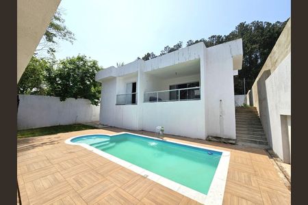 2_photo/94ce552c4d.b17d436783b79086-ATLAS-2f89aef7-e5d9-4b8e-b133-47fb8f2d02de.jpg de casa de condomínio à venda com 3 quartos, 245m² em Gramado, Cotia