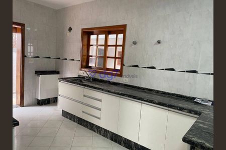 10_photo/94ce552c57.b4213f2504feb088-ATLAS-25643a26-e9bb-4841-acfc-124b6b4d2a80.jpg de casa à venda com 3 quartos, 330m² em Jardim Barbacena, Cotia