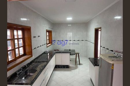 8_photo/94ce552c57.b4213f2504feb088-ATLAS-e26f7c14-413c-4c78-8a64-5b58c844db7b.jpg de casa à venda com 3 quartos, 330m² em Jardim Barbacena, Cotia