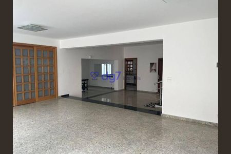 5_photo/94ce552c57.b4213f2504feb088-ATLAS-e336b13b-3961-47c8-94b3-5e9b0674fef8.jpg de casa à venda com 3 quartos, 330m² em Jardim Barbacena, Cotia