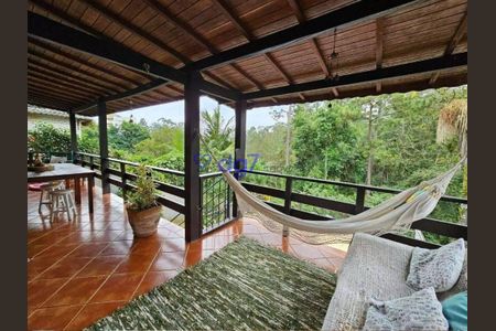 32_photo/94ce552d13.eb4747a7722cd593-ATLAS-43444c23-ff8b-404c-bcaa-ded628fd015f.jpg de casa de condomínio à venda com 3 quartos, 261m² em Gramado, Cotia