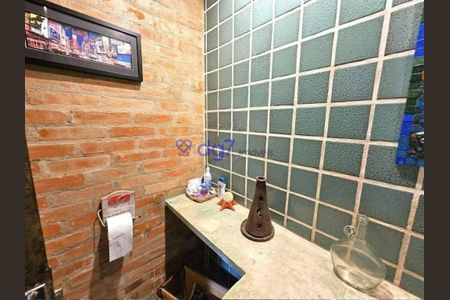 7_photo/94ce552d13.eb4747a7722cd593-ATLAS-6c73fdad-04a4-496f-a9a6-92c6ed9ab3f8.jpg de casa de condomínio à venda com 3 quartos, 261m² em Gramado, Cotia