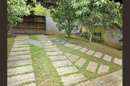 44_photo/94ce552d13.eb4747a7722cd593-ATLAS-f1dfed4e-5016-4b66-81f9-8e6401ac3078.jpg de casa de condomínio à venda com 3 quartos, 261m² em Gramado, Cotia