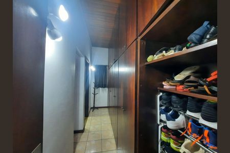 1_photo/94ce552d5b.9845a183adc4e21d-ATLAS-02eb53e9-0ead-417f-90dc-da6452cda983.jpg de casa à venda com 4 quartos, 231m² em Gramado, Cotia