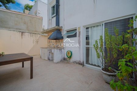 25_photo/94ce552d5f.ceff8192393c33de-ATLAS-38f1fcbb-bb5e-4c05-a170-7123229ec971.jpg de casa à venda com 3 quartos, 116m² em Chácara Pavoeiro, Cotia