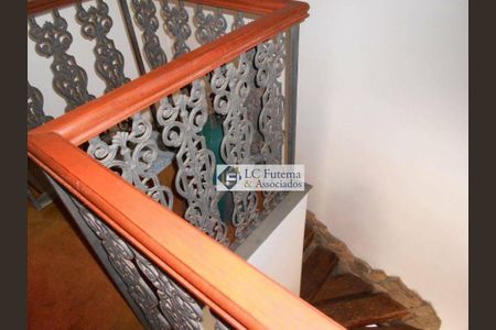 9_photo/94ce552dfb.cdcaac75409d31be-ATLAS-7cf7a8aa-8ed4-459e-a0aa-450e728351ee.jpg de casa de condomínio à venda com 3 quartos, 350m² em Gramado, Cotia