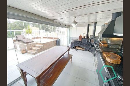 7_photo/94ce55325b.3e3cf454a8c94b81-ATLAS-29cbc8cf-c611-4e0b-a773-634919c4e633.jpg de apartamento à venda com 3 quartos, 208m² em Chácara Pavoeiro, Cotia