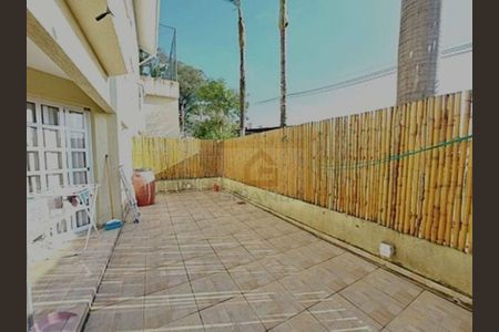 15_photo/94ce5532c7.4d12750848596bc5-ATLAS-d3c05376-1cdb-4e39-894b-0b118513d8f5.jpg de casa à venda com 3 quartos, 211m² em Chácara Pavoeiro, Cotia