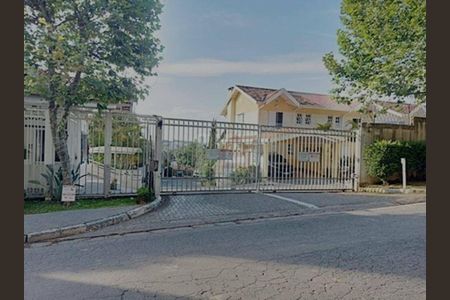 19_photo/94ce5532c7.4d12750848596bc5-ATLAS-d4e8cbef-d6fa-4a39-92d4-5a6cf6f8336a.jpg de casa à venda com 3 quartos, 211m² em Chácara Pavoeiro, Cotia