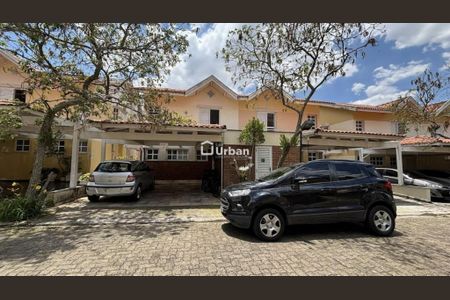 2_photo/94ce5532e9.e8a0ff3923ec2af0-ATLAS-e460bb3b-c5d3-4c94-9c12-98a9c4092920.jpg de casa de condomínio à venda com 3 quartos, 180m² em Jardim Barbacena, Cotia